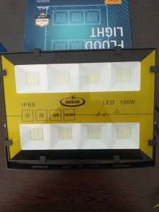 پروژکتور ال ای دی