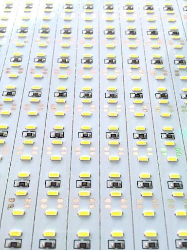 ریسه ال ای دی شاخه ای