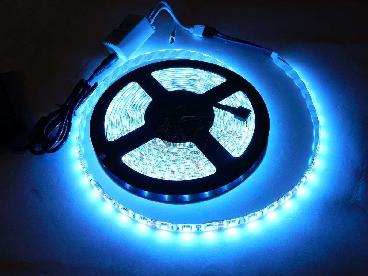 ریسه نواری ال ای دی آبی